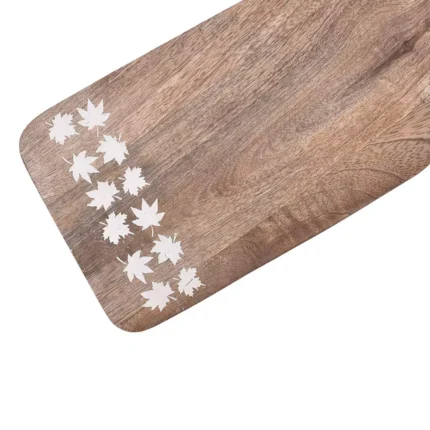 60203Wooden-Chopping-Board-With-Handle-and-Twin-Floral-Border-4-430x430